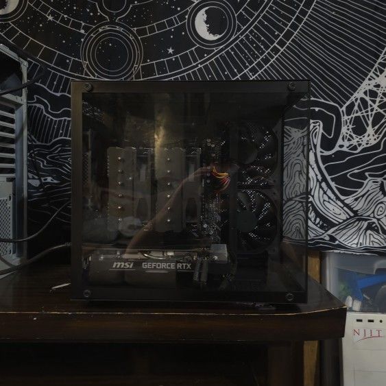 Black Gaming PC (Ryzen 7 + RTX)