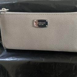 Michael Kors Jet Set Travel