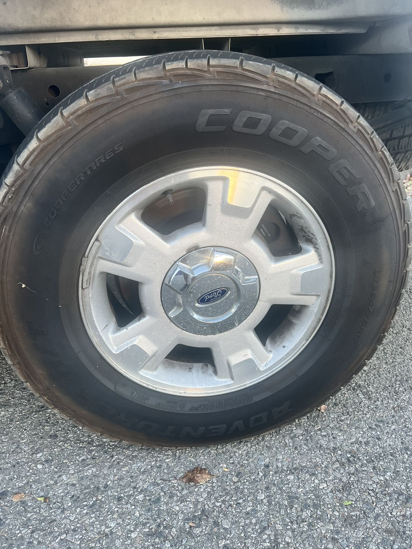 FORD F150 WHEELS AND TIRES