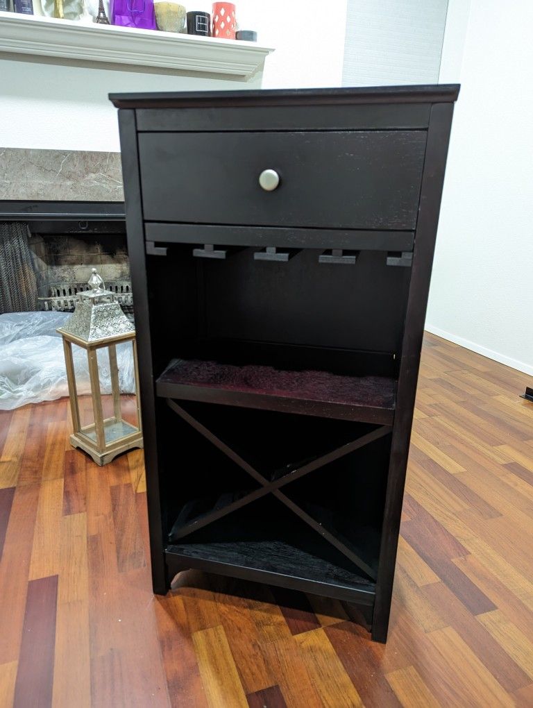 Bar/Beverage Cabinet