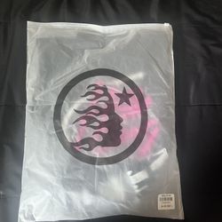 Hellstar tee shirt size large color black and pink 