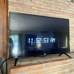 Onn Roku tv 32” led tv