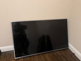 60” LG TV