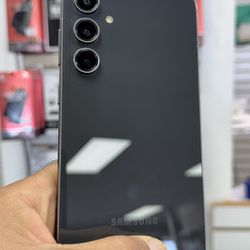 Samsung Galaxy S23 FE Spectrum 128 gb excellent condition! $280