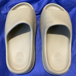 Yeezy Slides