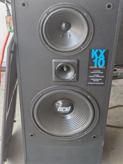 DCM KX 10 INCH LIKE NEW TOWER SPEAKER