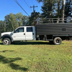 F550 XL Super Duty , 2006 White 