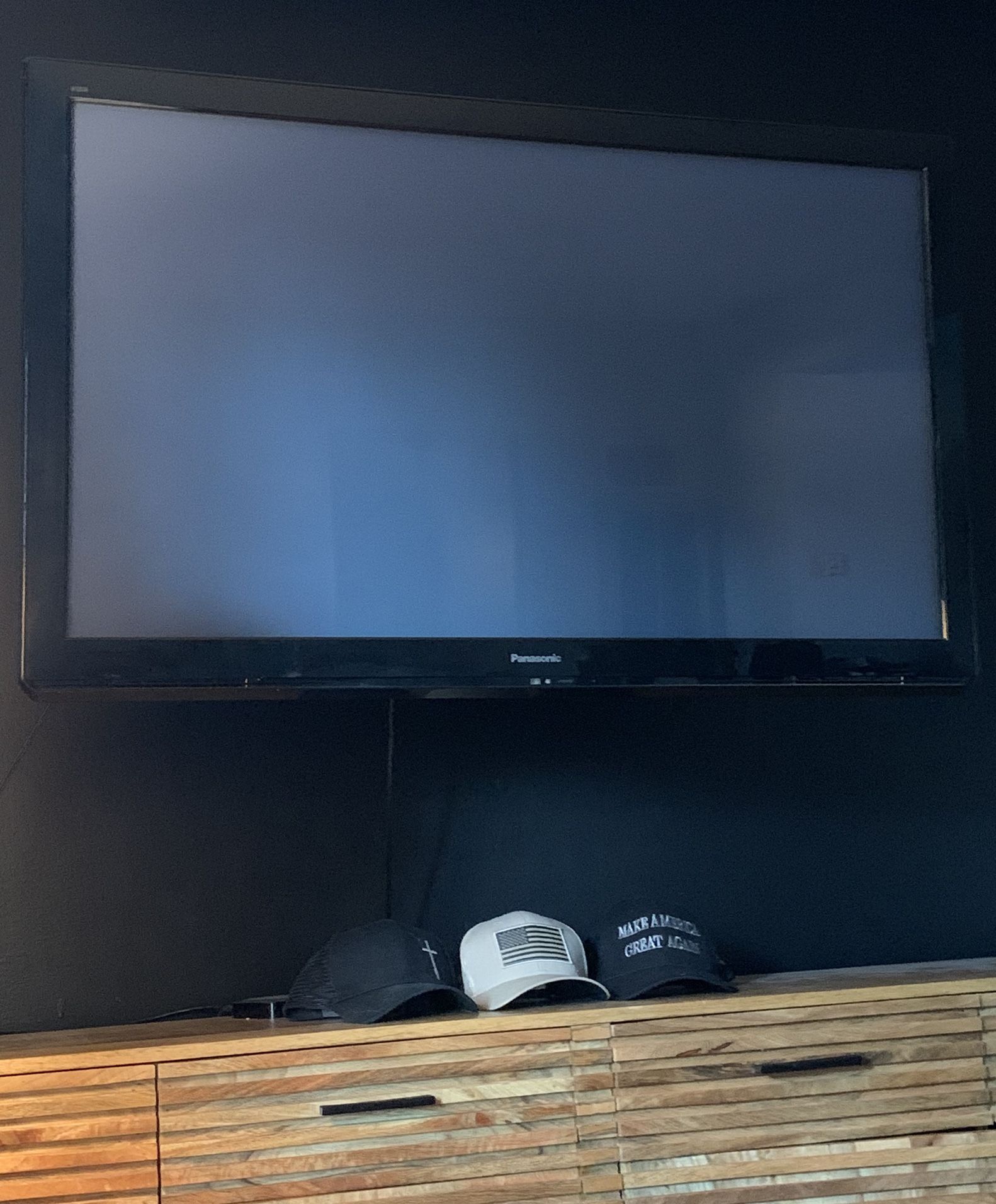 FREE Panasonic 50” Flatscreen TV *Pls Read Description*