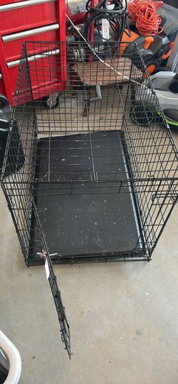 Large Black Wire Dog Crate