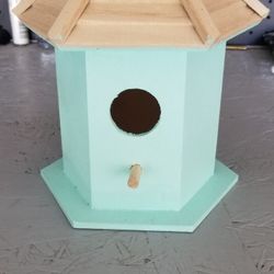 Birdhouse 