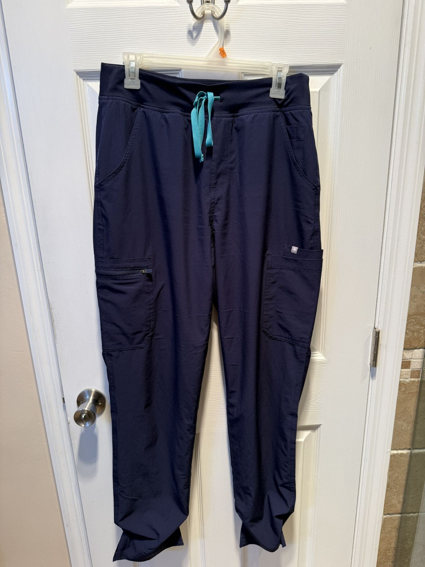 Figs Women’s Cargo Pants In Dark Blue With Turquoise Drawstring