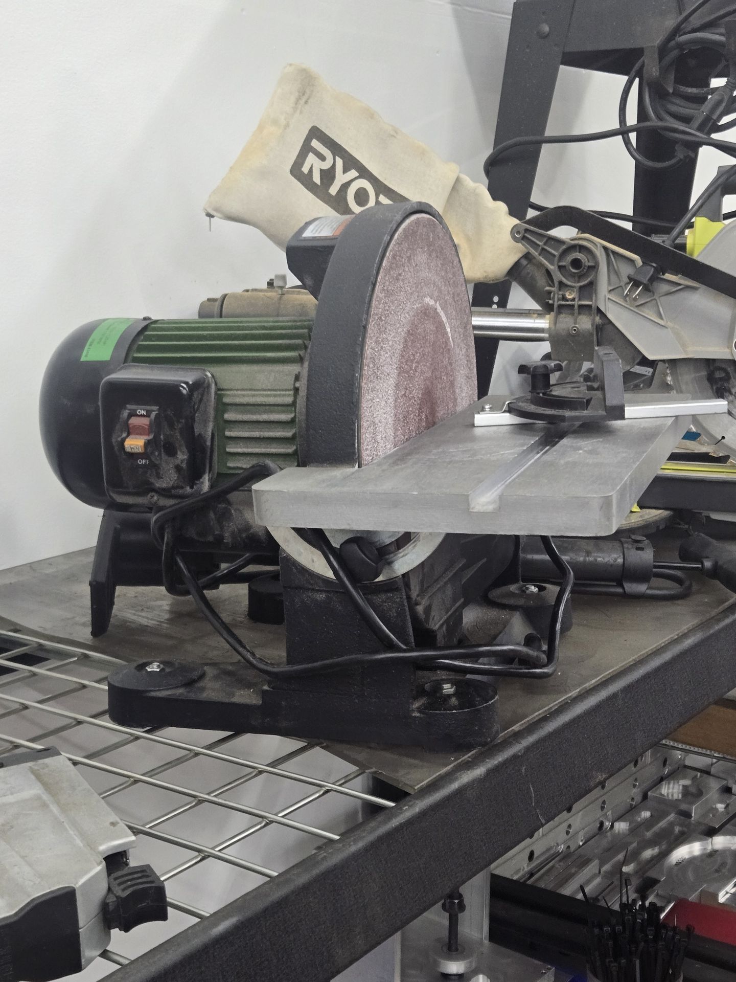 Central Machinery Disc Sander