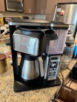 Ninja Specialty Coffee Maker w/ Thermal Carafe - Must be picked up by September 15!