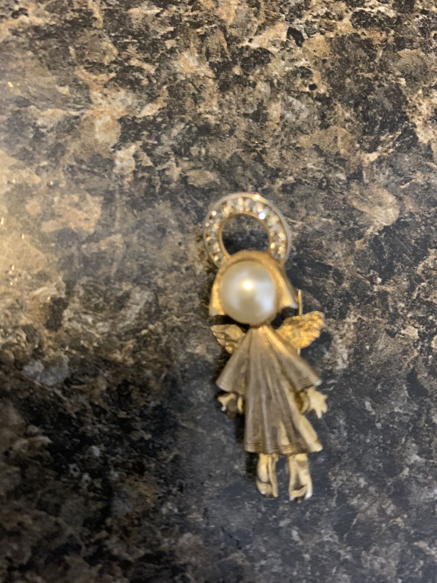 Angel brooch