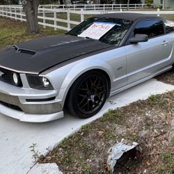 2005 Ford Mustang