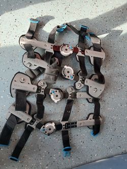 Twoo  Post op  Knee Braces