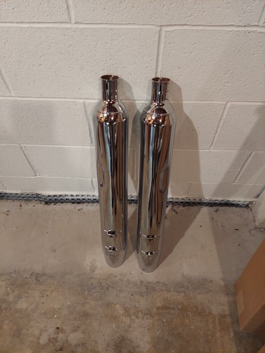 Harley Pipes