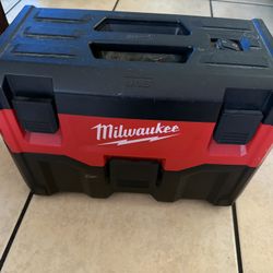 Milwaukee Vacuum 