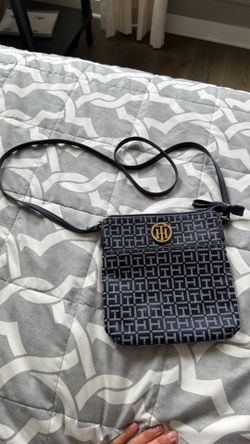 Tommy Hilfiger bag