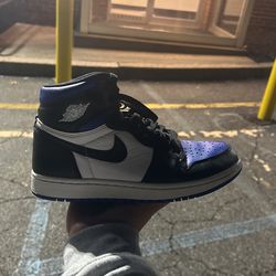 Jordan 1 Royal Toe Size 6.5Y/8W 9.5/10 condition