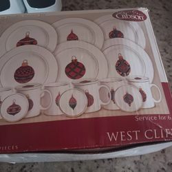 Western Cliff  Christmas Dessert Set