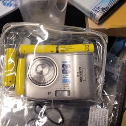 Nikon Cool Pix L6