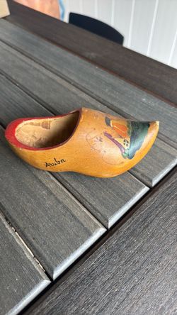 Wooden shoe Aruba