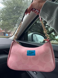 pink coach purse