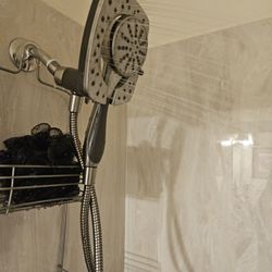 Like New Delta Shower Assembly 