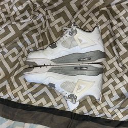 Jordan 4’s