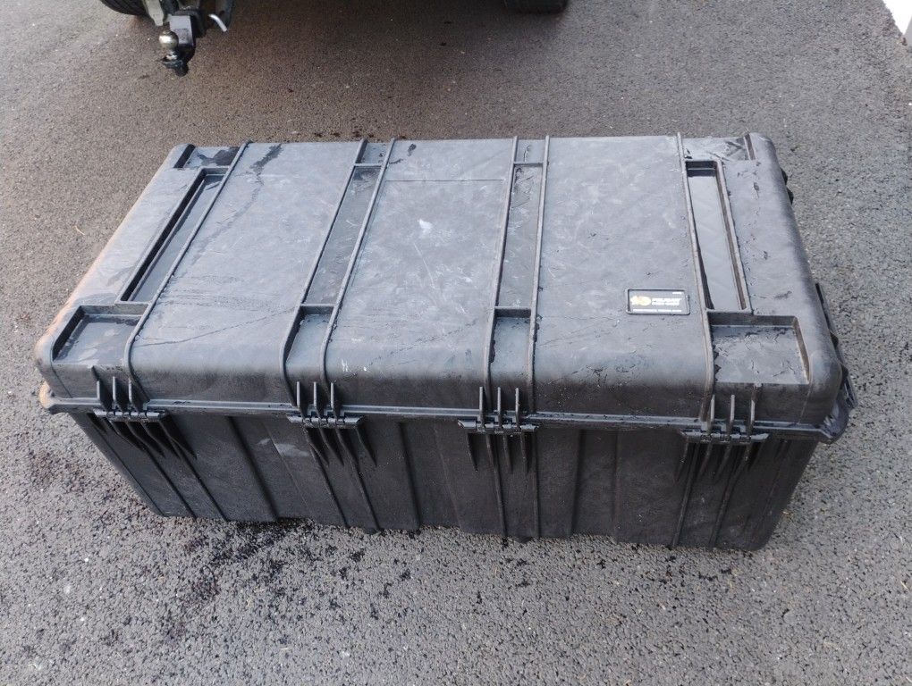 Huge 0550 Pelican Case Cargo Storage Waterproof Container