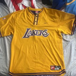 Lakers Old School Warmup Shirt