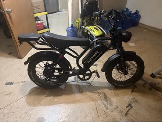 Volta Vogue Electric Fat Tire E-Bike – $950 OBO