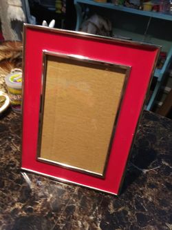 Umbra Fiona Ara Design 4x6 Picture Frame