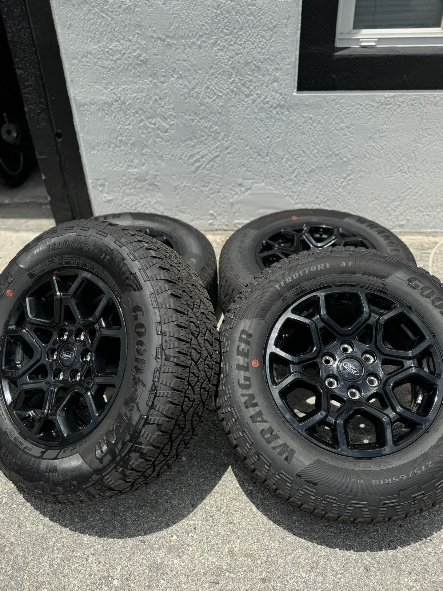 2024 Ford F150 18” Wheels Rims Tires Factory Original OEM Expedition F