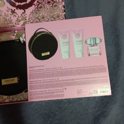 Versace Bright Crystal Eau De Toilette Set 4 Piezas