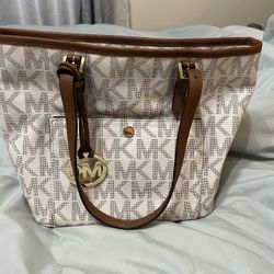 Michael KORS  Charlotte 3in 1 Signature Tote