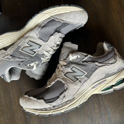 New Balance 2002R “rain Cloud” Protection Pack Sz 12