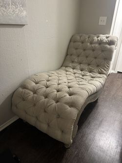 Antique Chaise Lounge Chair