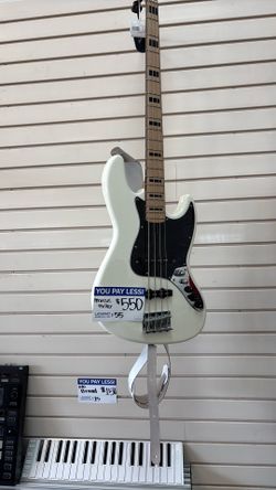 Marcus miller electric guitar