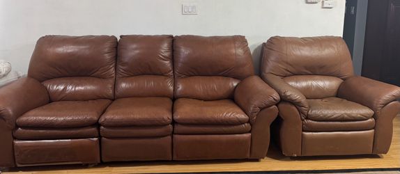 Leather sofa set
