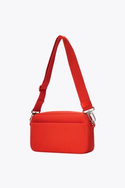 The Travel Crossbody 
in Flame