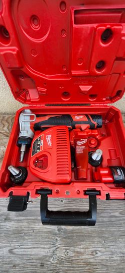Milwaukee pex expander m12 tool battery charger