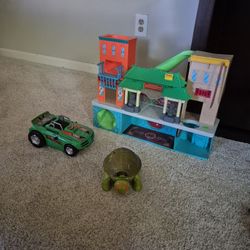 Teenage Mutant Ninja Turtle Play