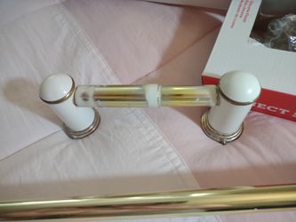 BATHROOM T.P. HOLDER. & TOWEL BAR