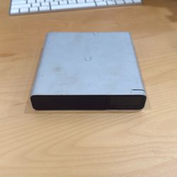 UniFi Cloud Key Plus 1TB