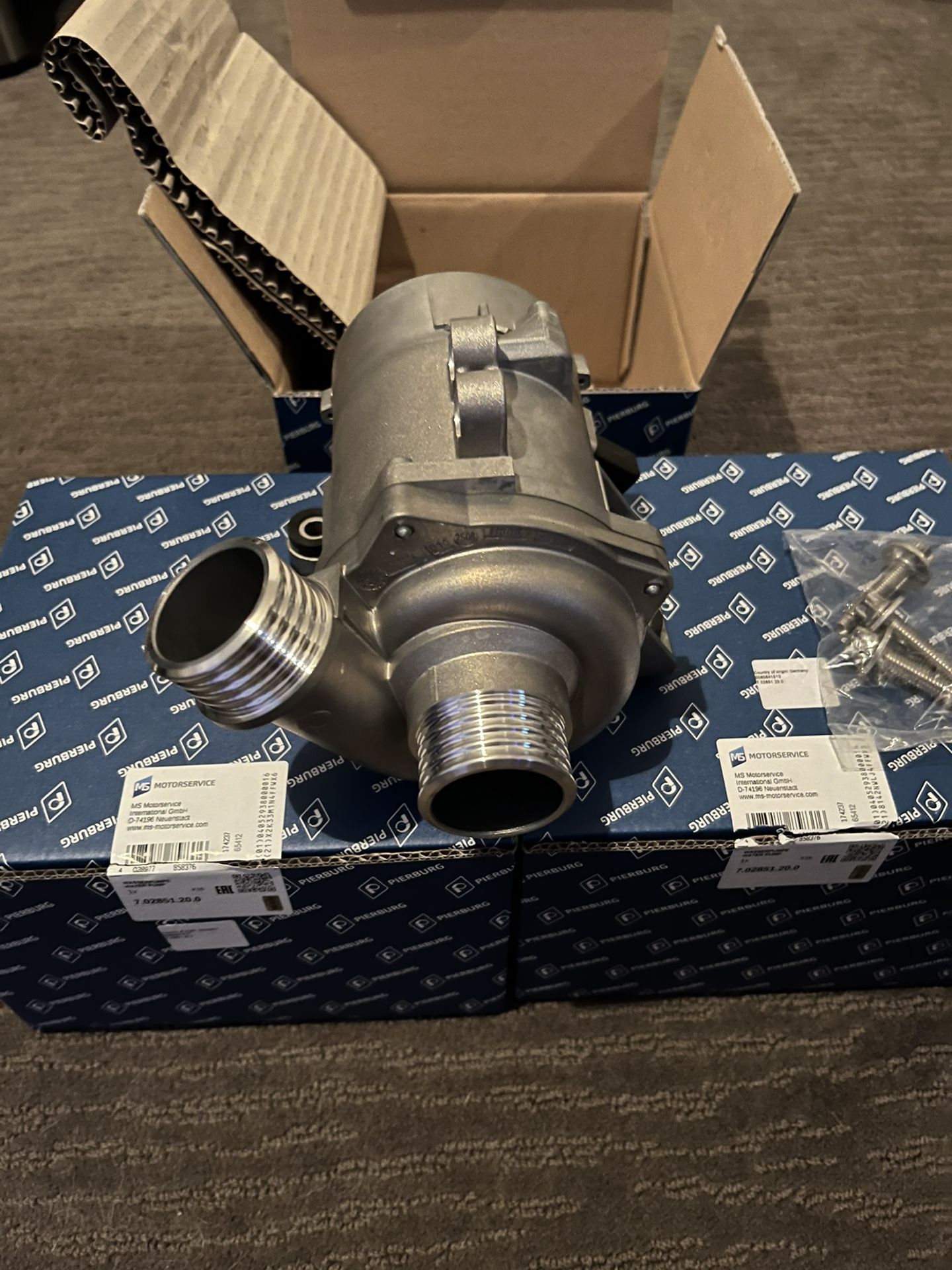 bmw e90 electric water pump for Sale in Dana Point, CA OfferUp
