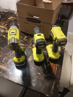 Ryobi Drill Set