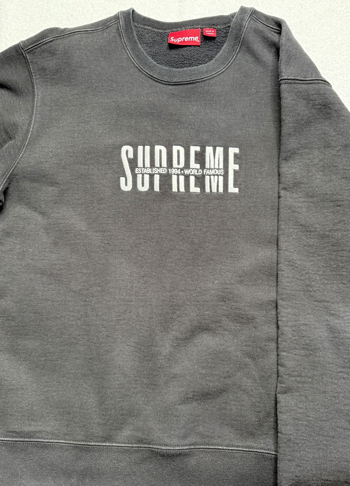 Supreme Crew Necks/Hoody