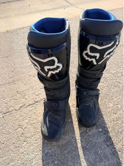 Fox size 8 motion boots